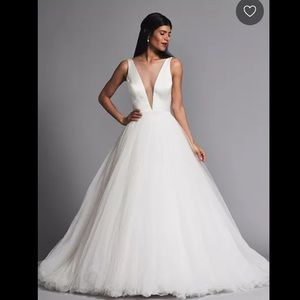 PNINA TORNAI for Kleinfeld style 4516